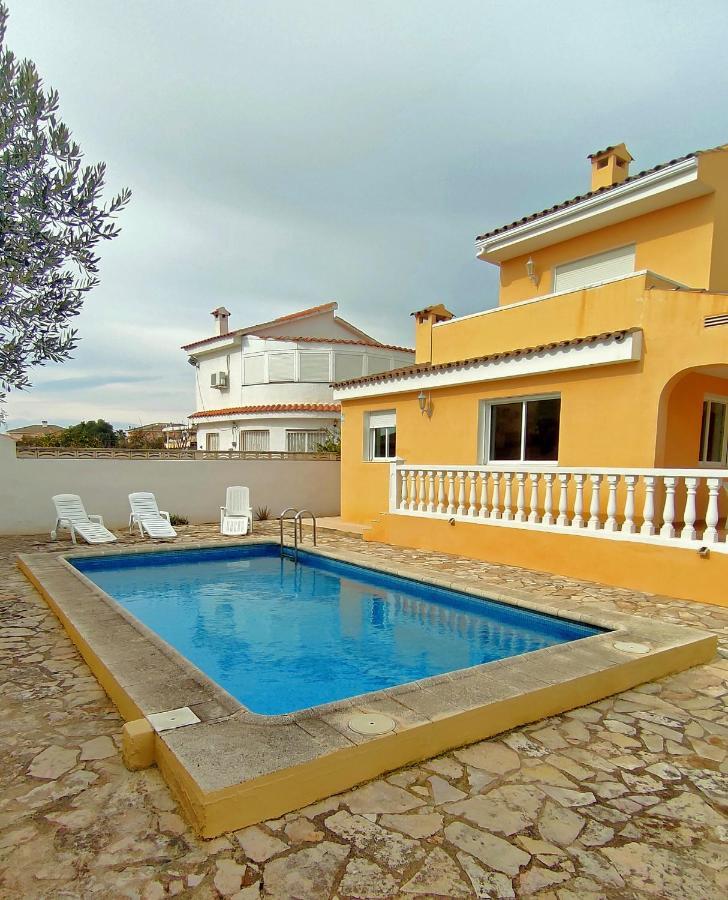 Xalet Amb Piscina Privada A Vinaros Villa Buitenkant foto